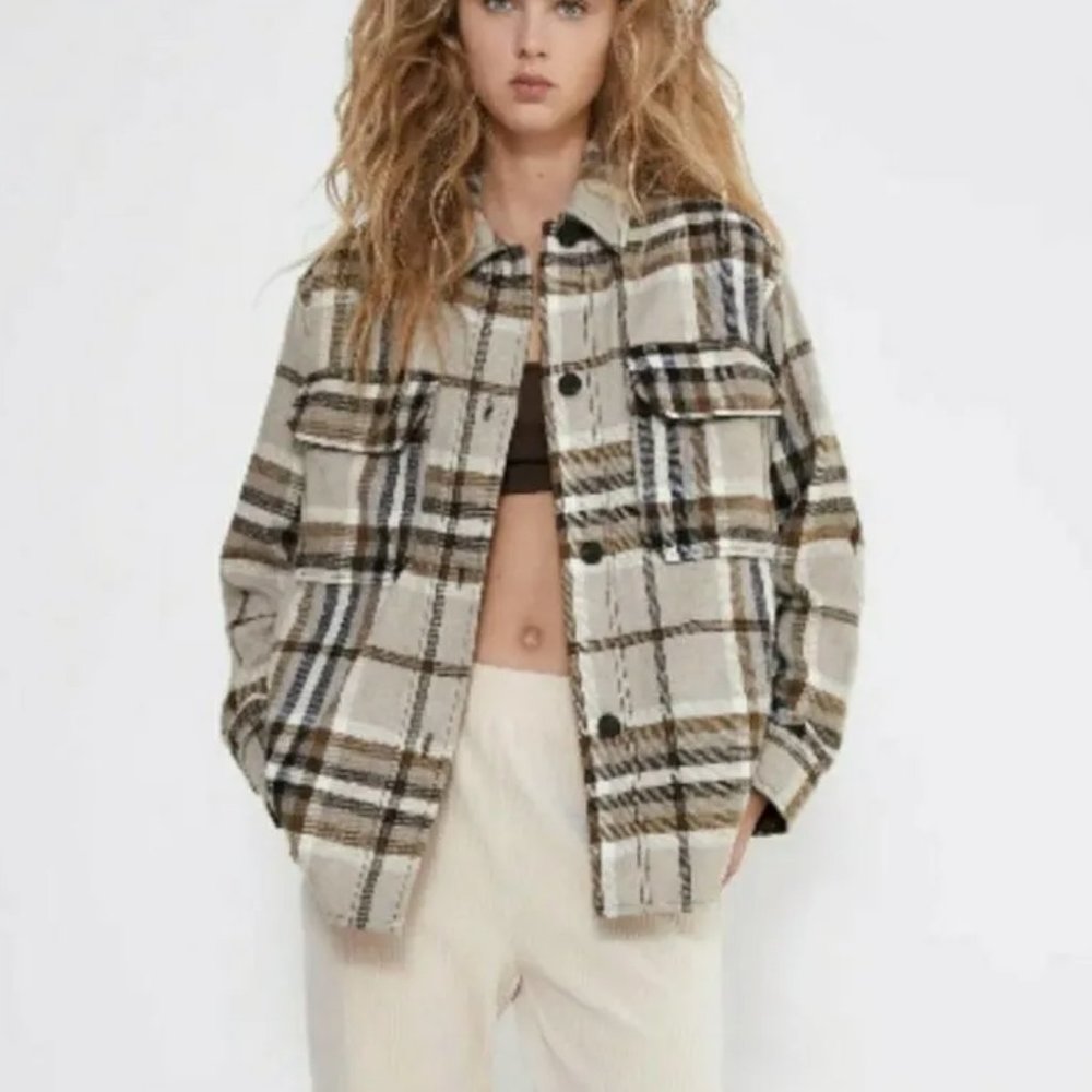 NWT Zara Women's Shacket Plaid Beige Gray Flannel Shirt Jacket Medium